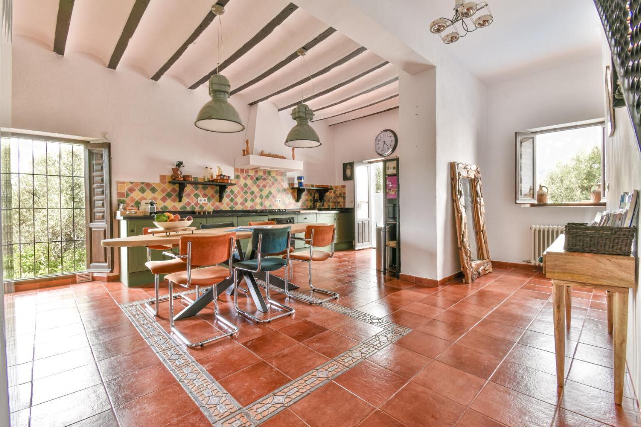 Casa Sol Y Aire - Vakantievilla In Dorp Met Prive Zwembad Pinos del Valle Luaran gambar