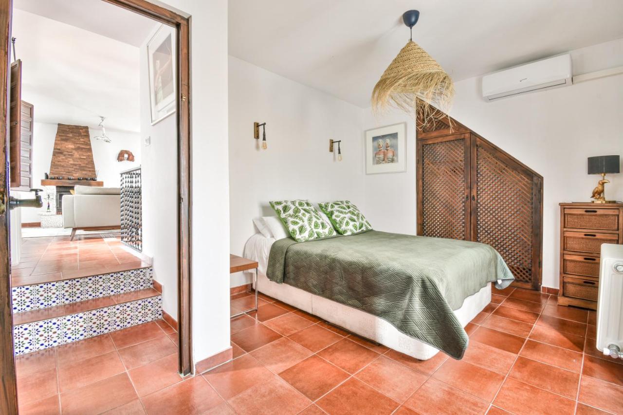 Casa Sol Y Aire - Vakantievilla In Dorp Met Prive Zwembad Pinos del Valle Luaran gambar